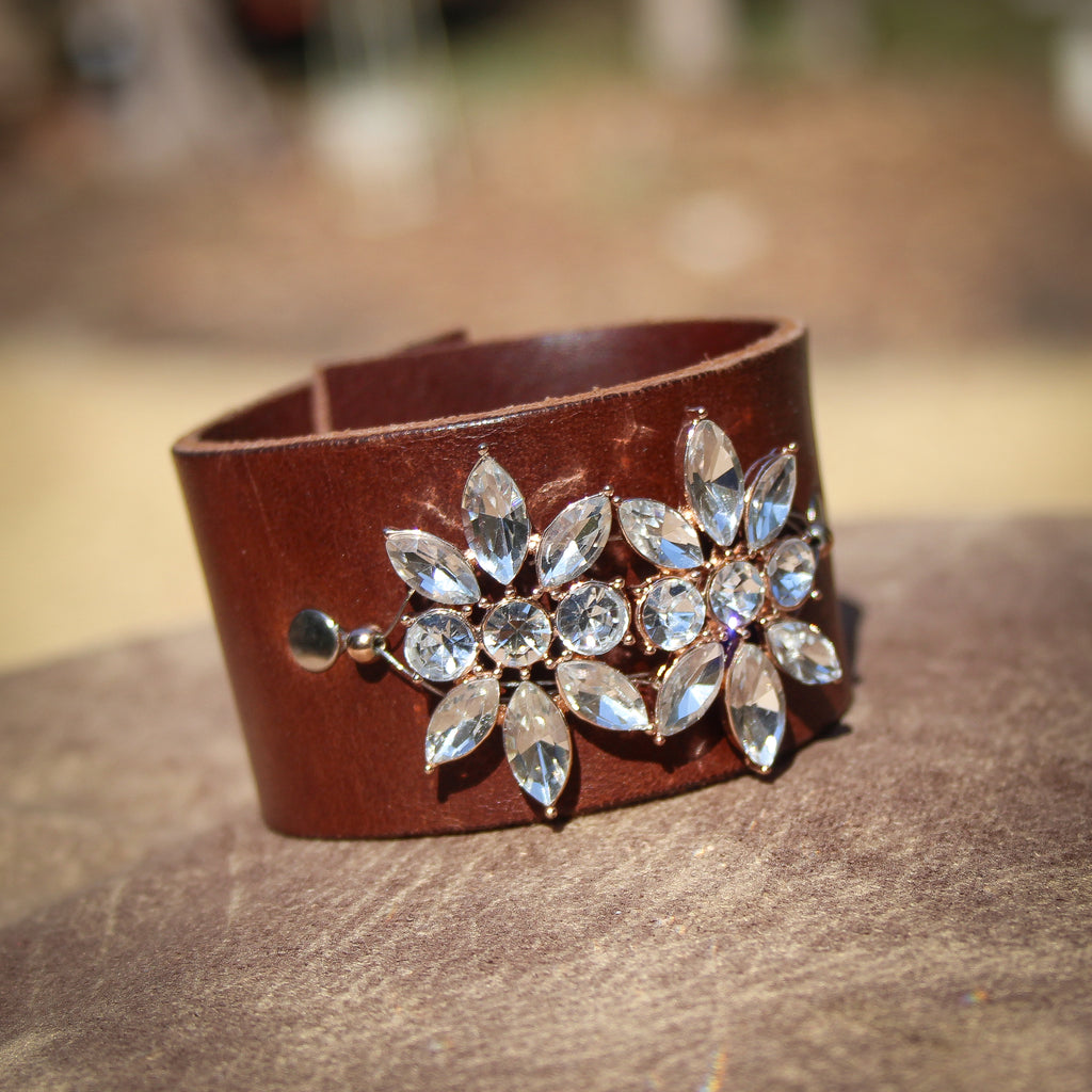 Crystal Flowers Leather Bracelet