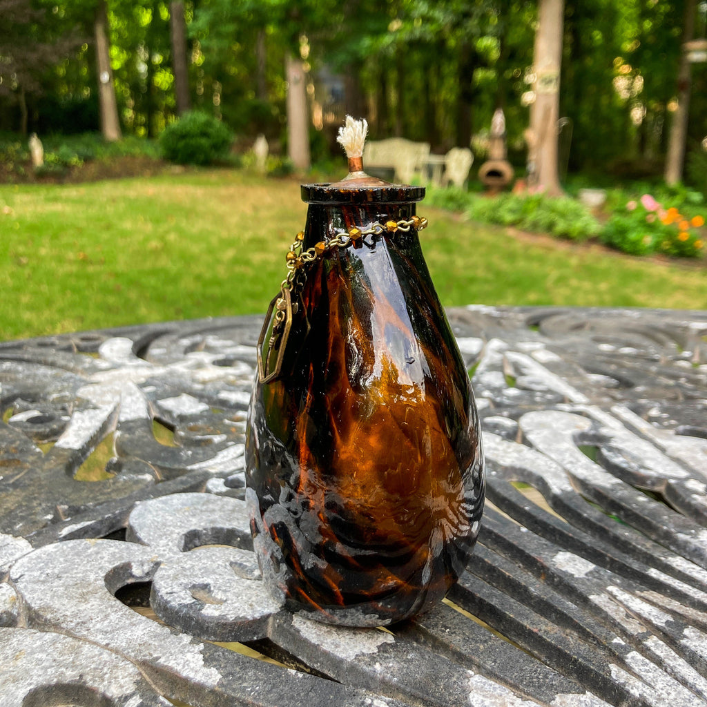 Oil Lamp: Bumble Bee - VintageAmerica