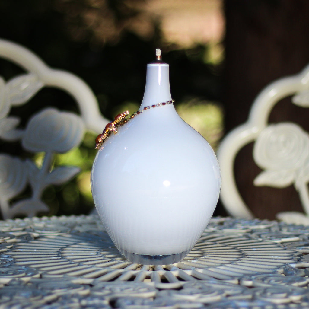 Oil Lamp: Elegant White Oil Lamp - VintageAmerica