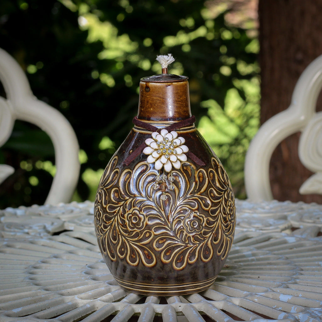 Oil Lamp: Fancy Flower - VintageAmerica