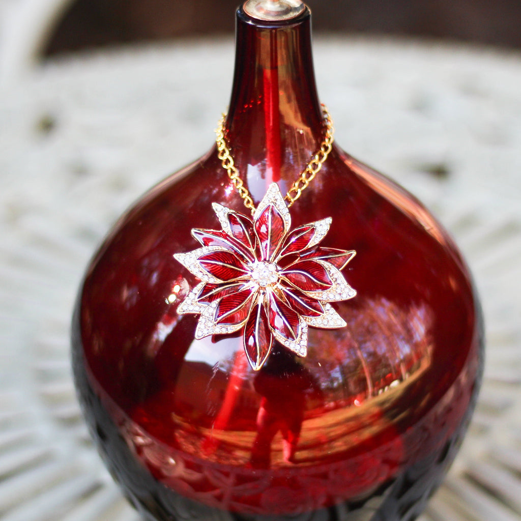 Oil Lamp: Pure Holiday Elegance (RED) - VintageAmerica