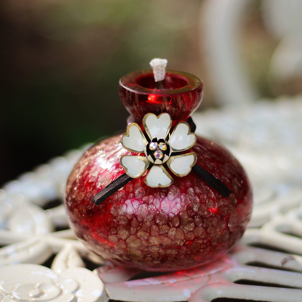 Oil Lamp: Vintage Flower (Red) - VintageAmerica