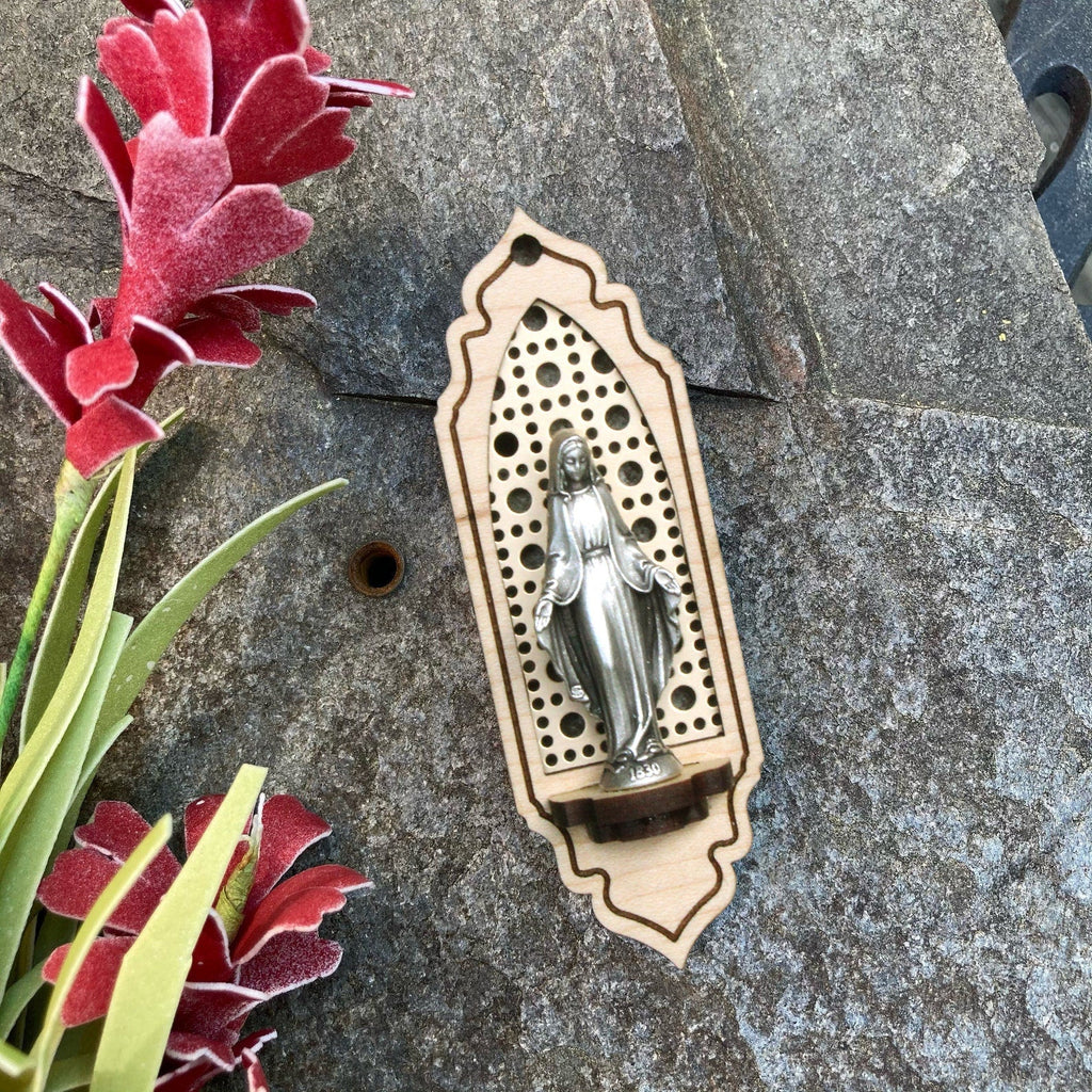 Virgin Mary Personal Shrine (Punched Brass Filagree) - VintageAmerica