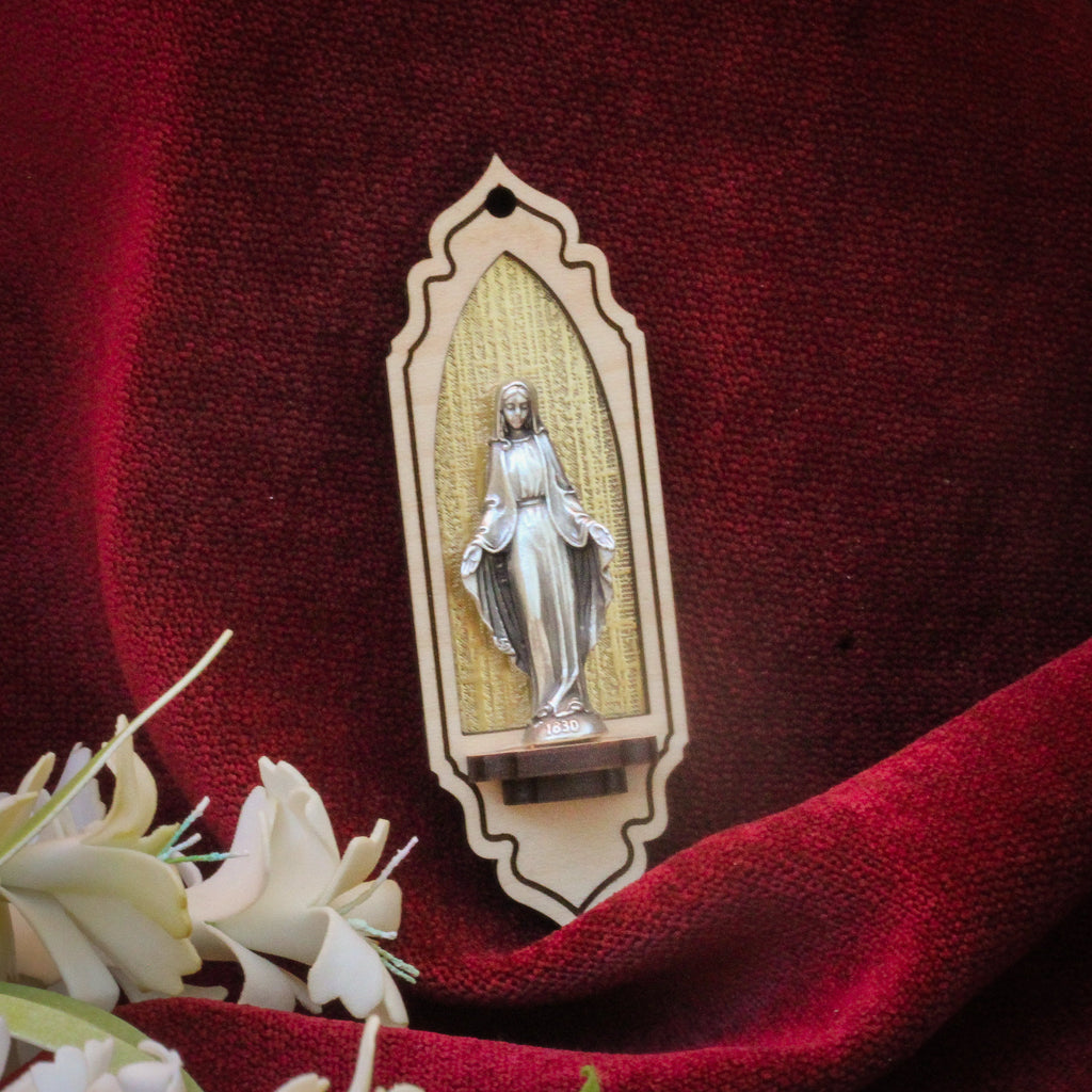 Virgin Mary Personal Shrine (Textured Brass Natural) - VintageAmerica
