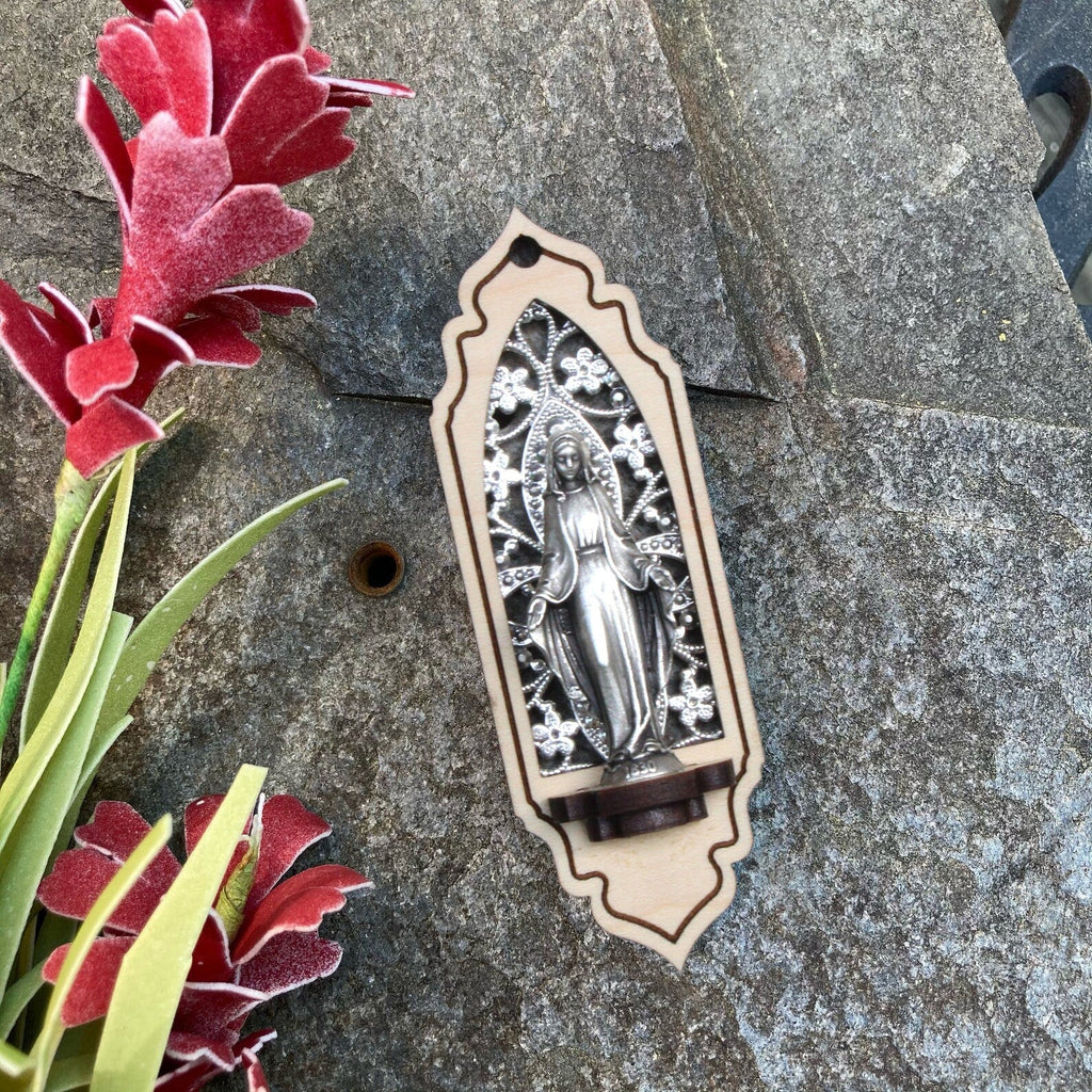 Virgin Mary Personal Shrine (Textured Silver Filagree) - VintageAmerica